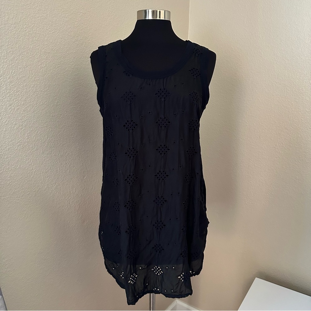 Johnny Was Black Silk Eyelet Embroidery Tunic Tank Top Size S